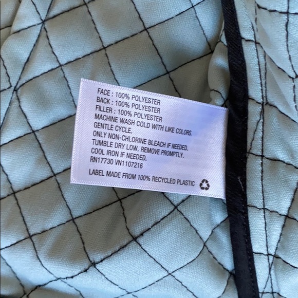 Isani for Target Quilted Paisley Jacket Size Small - Picture 5 of 5